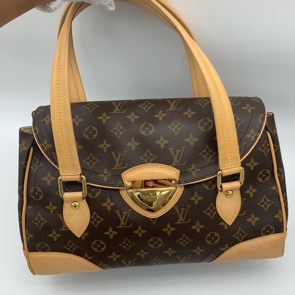 Louis Vuitton Handbags - Authentic Louis Vuitton monogram Beverly GM shoulder bag